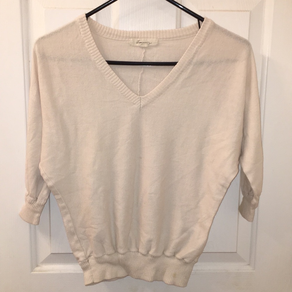 CREAM SWEATER